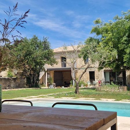 Appartement Dans Un Mas Provencal Renove Saint-Hilaire-dʼOzilhan Buitenkant foto
