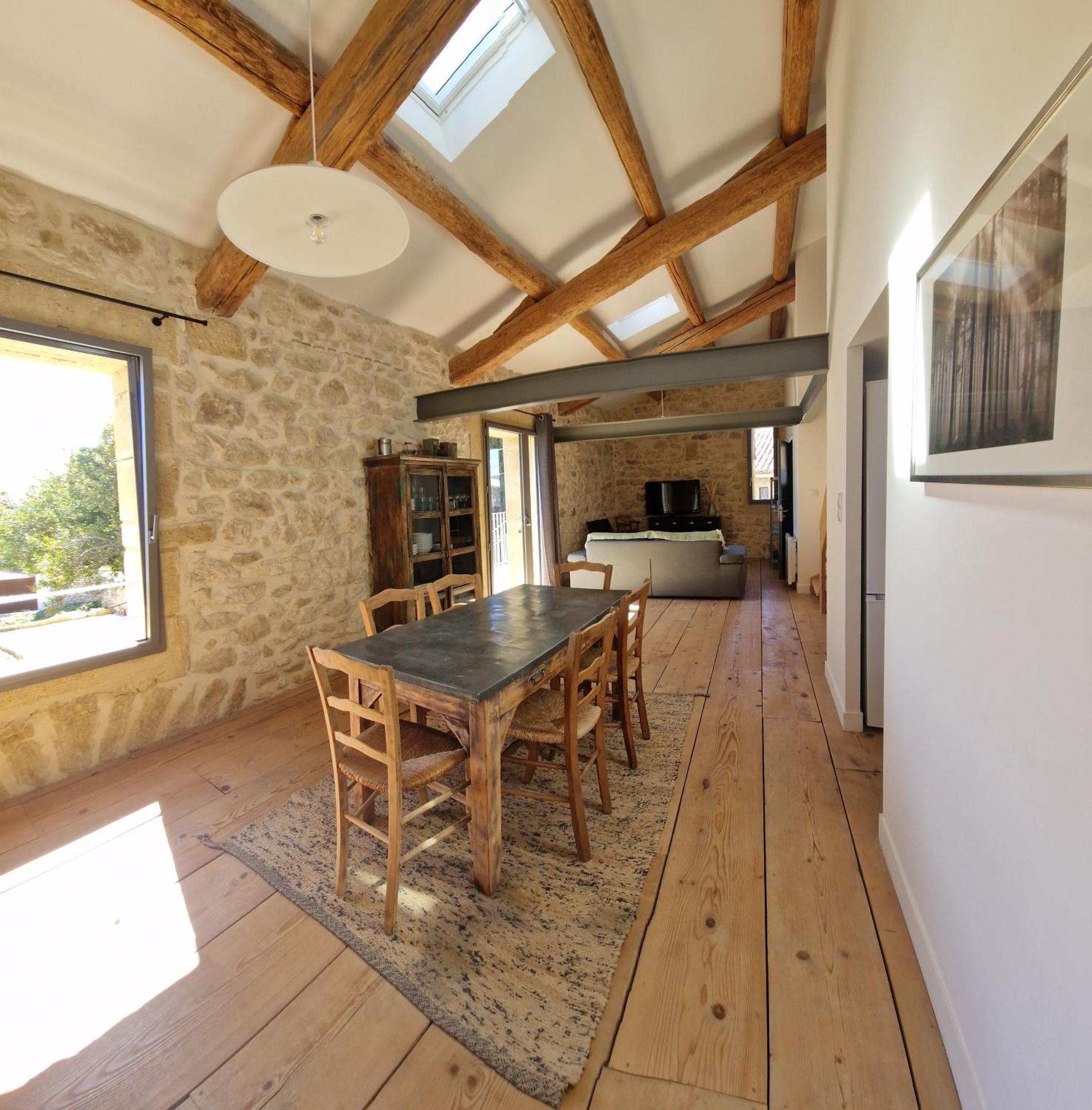 Appartement Dans Un Mas Provencal Renove Saint-Hilaire-dʼOzilhan Buitenkant foto
